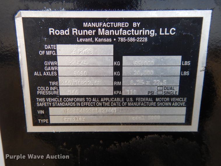 image for item DL2615 2013 Road Runner 5000 sprayer trailer