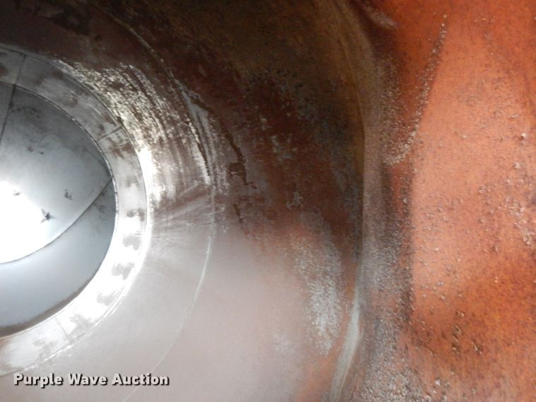 image for item DL2618 Grain bin