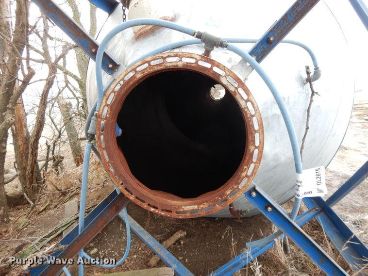 image for item DL2619 Grain bin