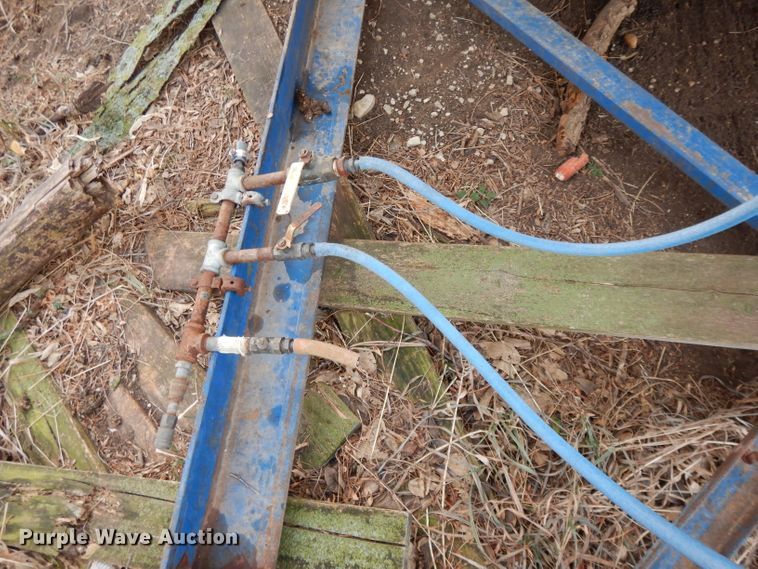 image for item DL2619 Grain bin