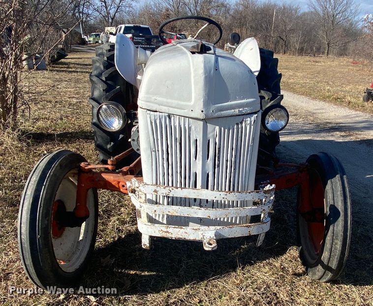image for item EL9702 Ford 8N  tractor