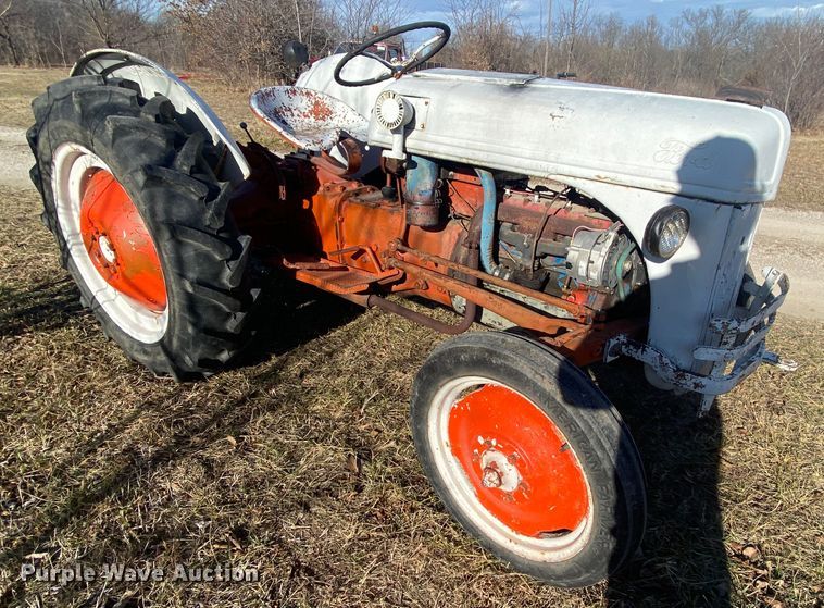 image for item EL9702 Ford 8N  tractor