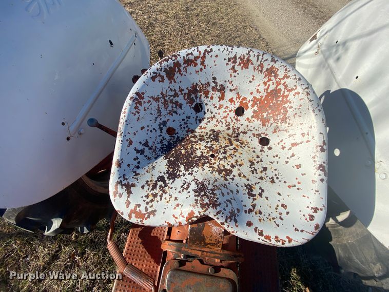 image for item EL9702 Ford 8N  tractor