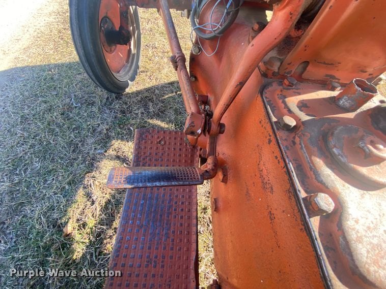 image for item EL9702 Ford 8N  tractor