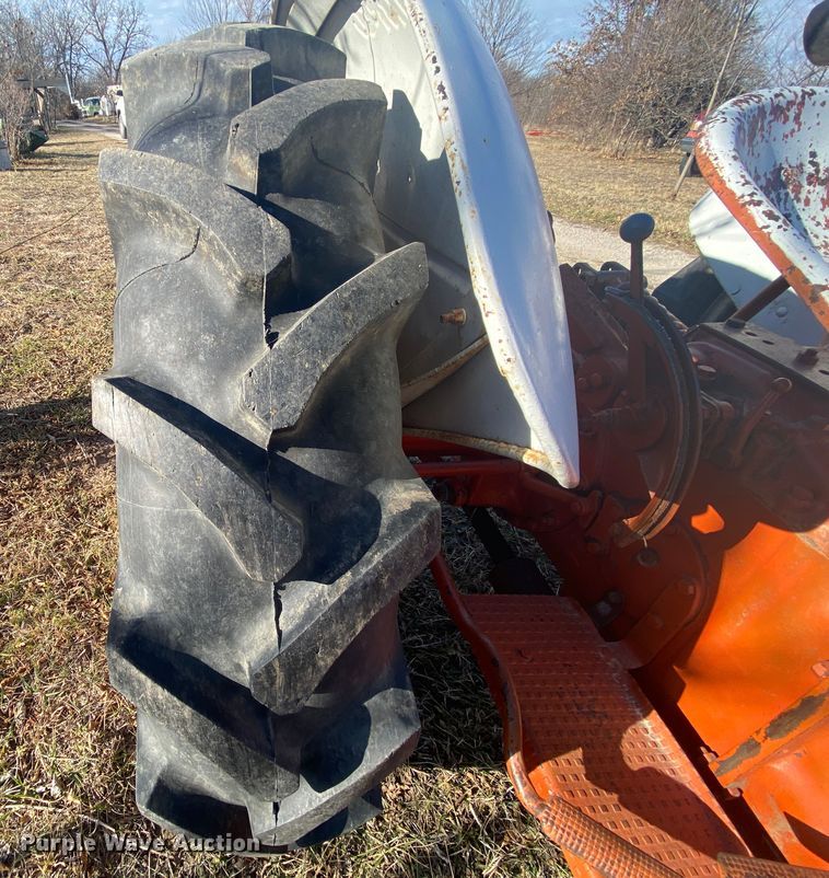 image for item EL9702 Ford 8N  tractor