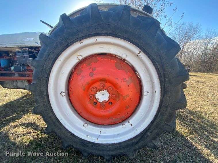 image for item EL9702 Ford 8N  tractor