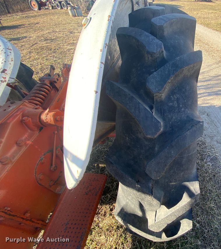 image for item EL9702 Ford 8N  tractor