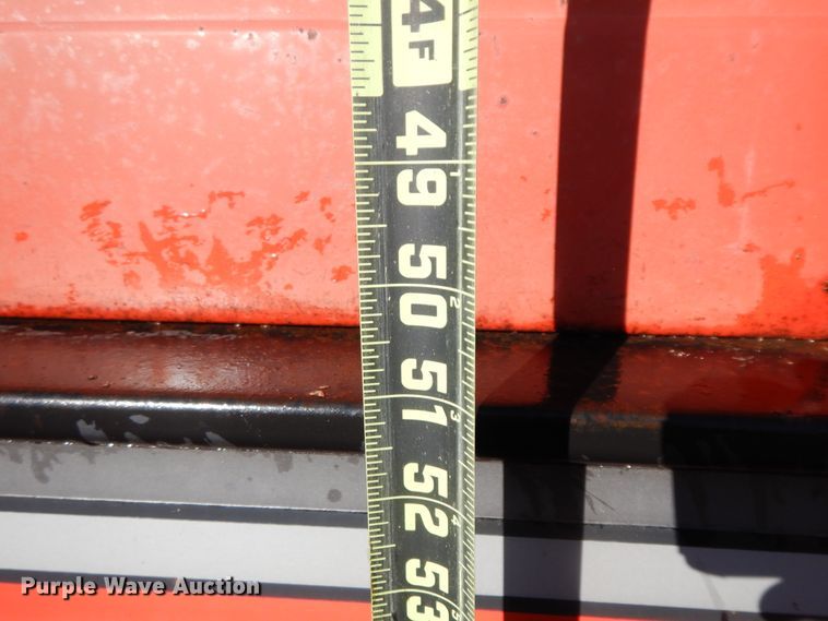 image for item GK9681 1981 International 1853  grain truck