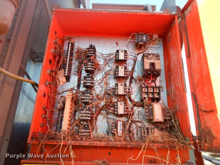 image for item GK9684 Farm Fan U1024 JDHI-3-440VNG grain dryer