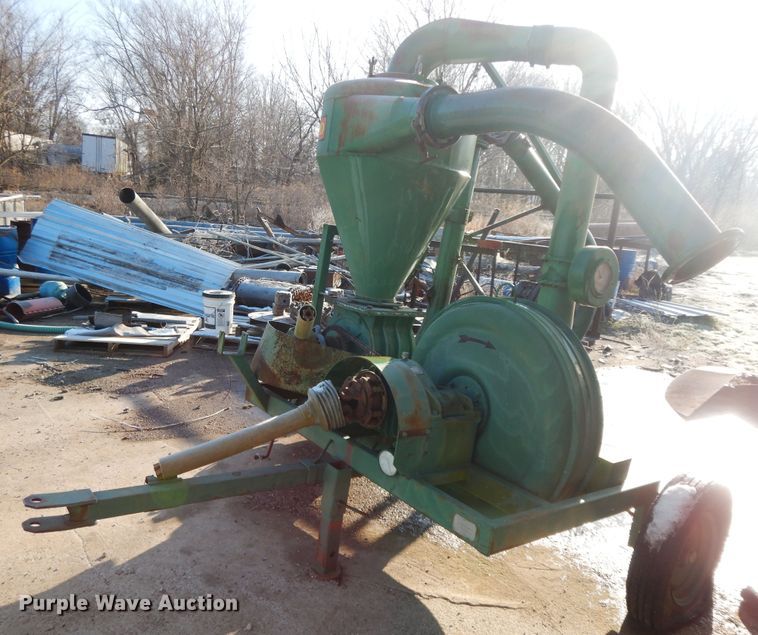 image for item GK9685 Neuero 675 grain vacuum