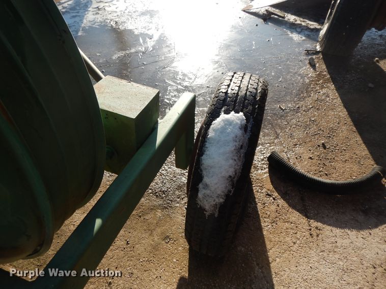 image for item GK9685 Neuero 675 grain vacuum