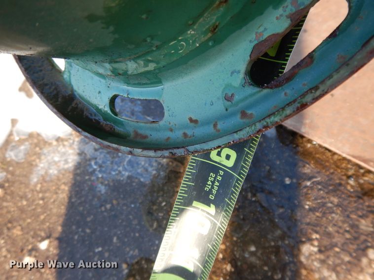 image for item GK9685 Neuero 675 grain vacuum