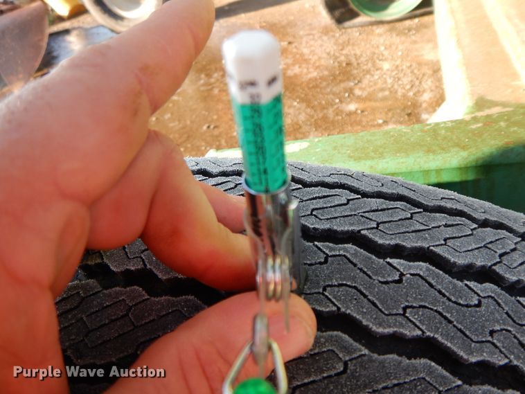 image for item GK9685 Neuero 675 grain vacuum