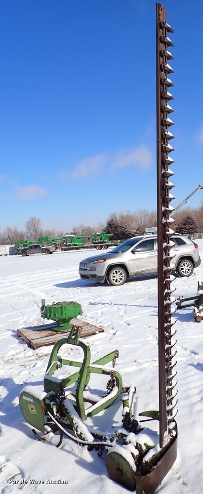 image for item HC9865 John Deere 350 sickle mower