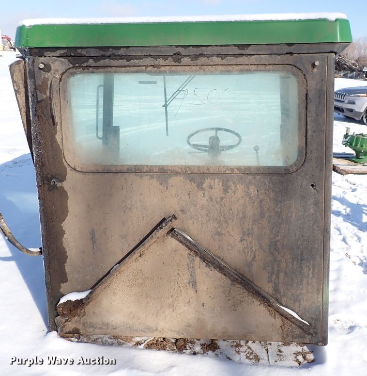image for item HC9866 John Deere 9500 cab