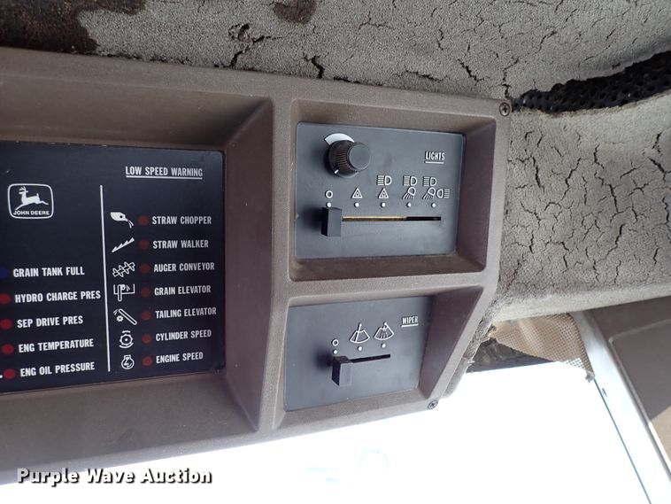 image for item HC9866 John Deere 9500 cab