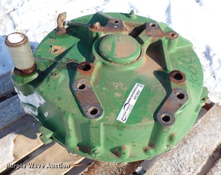 image for item HC9867 John Deere 9660 final drive assembly