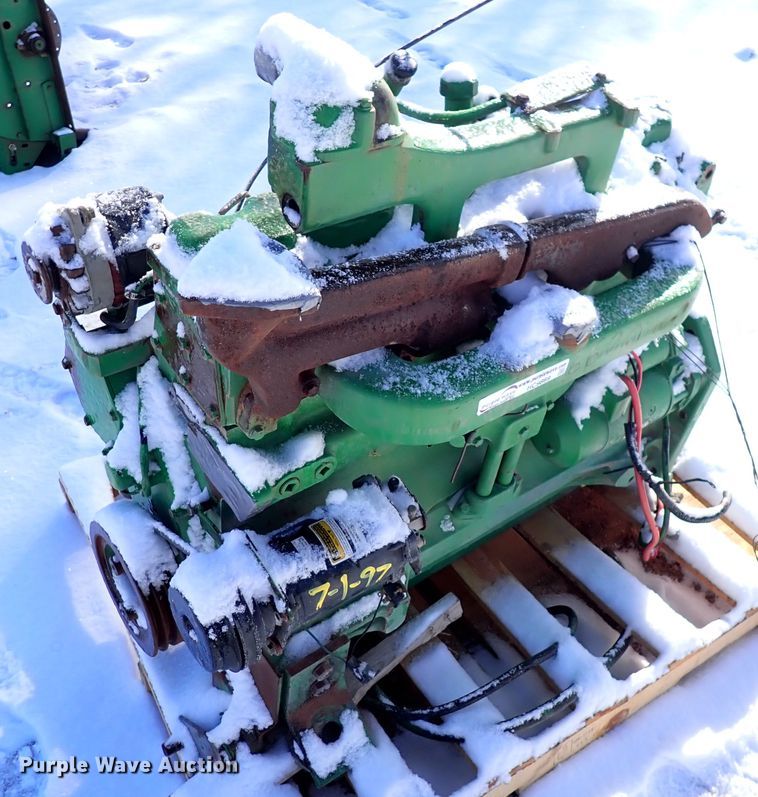 image for item HC9869 John Deere six cylinder diesel engine