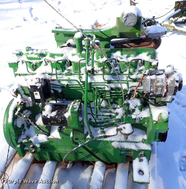 image for item HC9869 John Deere six cylinder diesel engine