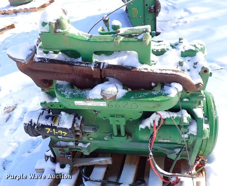 image for item HC9869 John Deere six cylinder diesel engine
