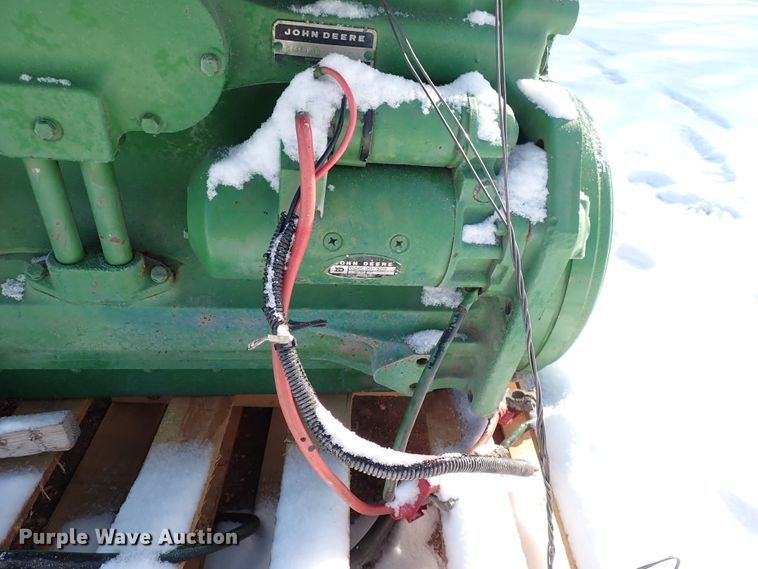 image for item HC9869 John Deere six cylinder diesel engine