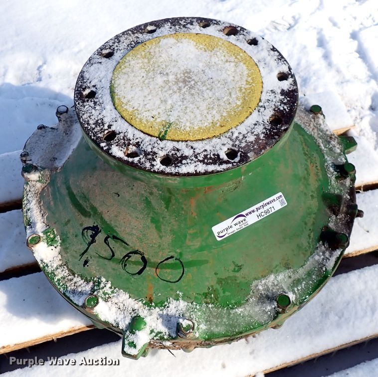 image for item HC9871 John Deere 9500 planetary drive