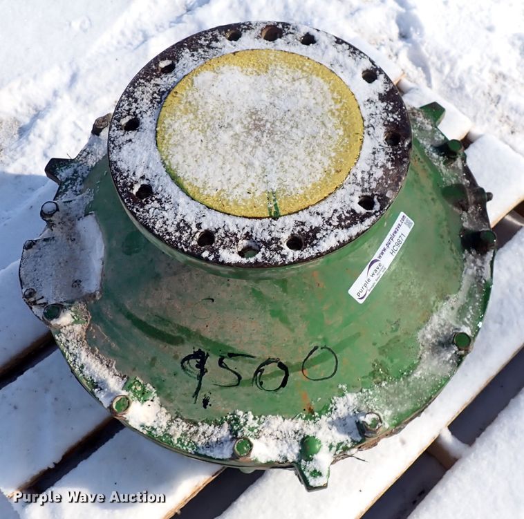 image for item HC9871 John Deere 9500 planetary drive