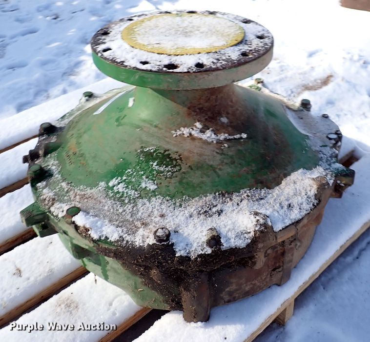 image for item HC9871 John Deere 9500 planetary drive