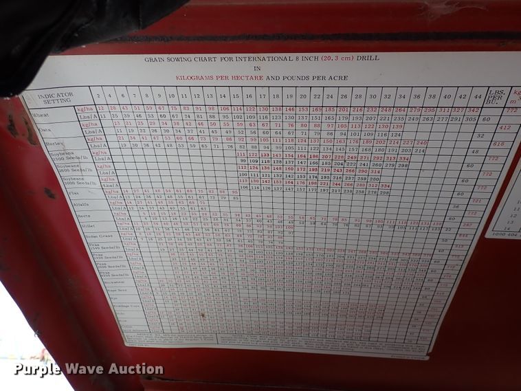 image for item HC9875 (2) International 5100 grain drills