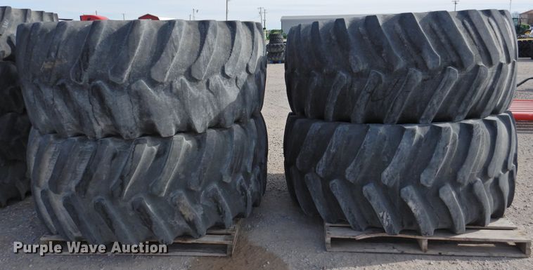 image for item HN9035 (4) Firestone 800/70R38 tires