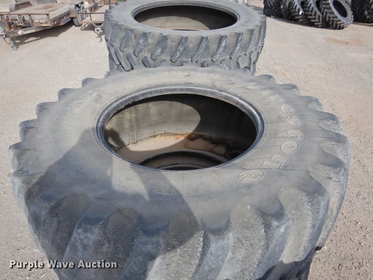 image for item HN9035 (4) Firestone 800/70R38 tires