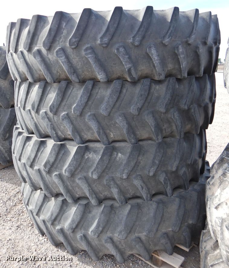 image for item HN9036 (4) Firestone 480/80R50 tires