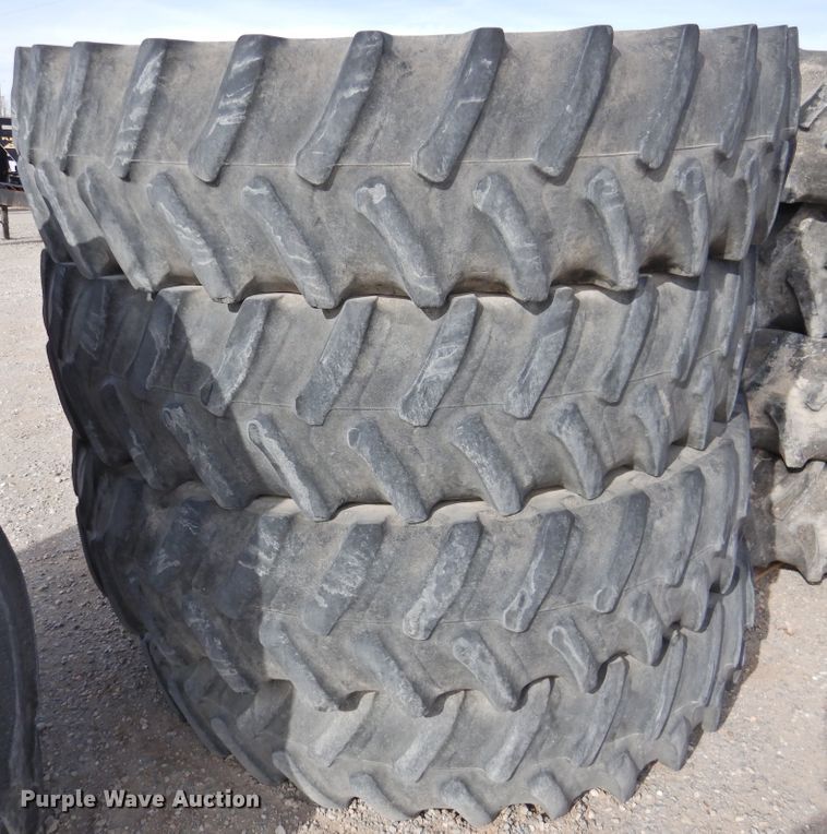 image for item HN9036 (4) Firestone 480/80R50 tires