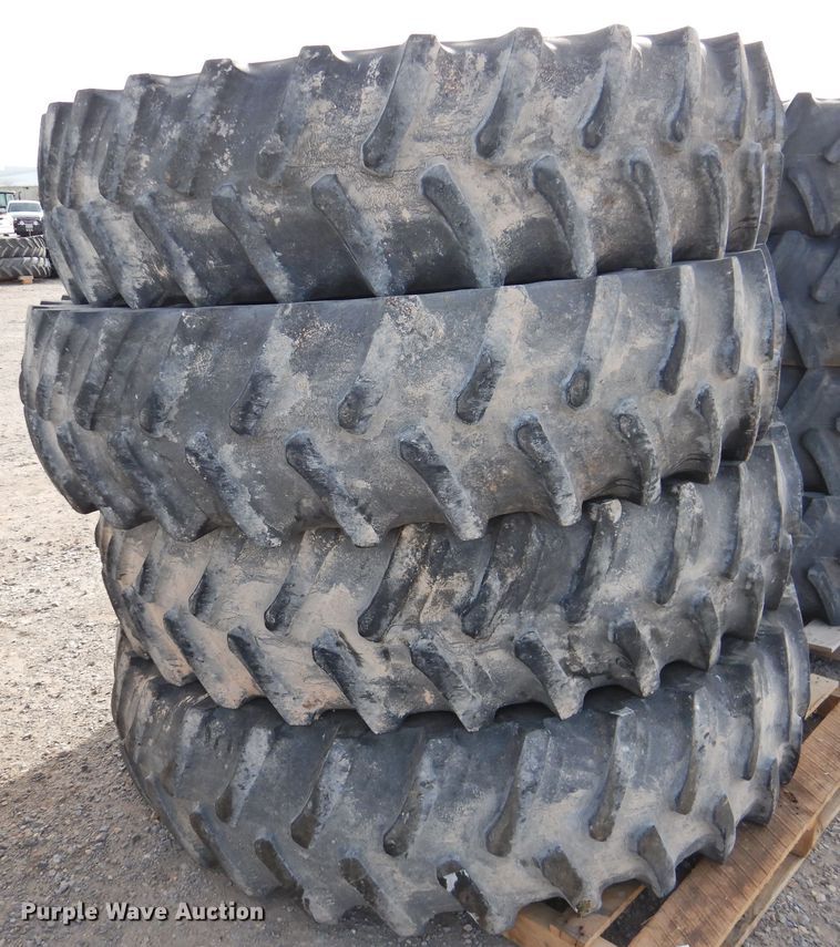 image for item HN9037 (4) Firestone 480/80R50 tires