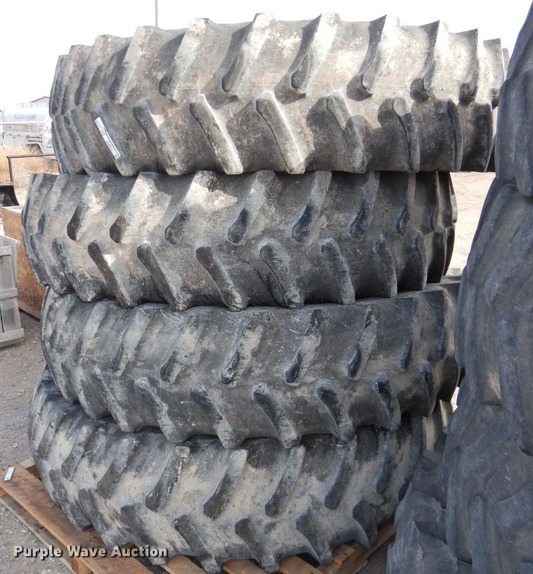 image for item HN9037 (4) Firestone 480/80R50 tires