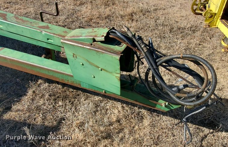 image for item HW9589 John Deere 3940  forage harvester