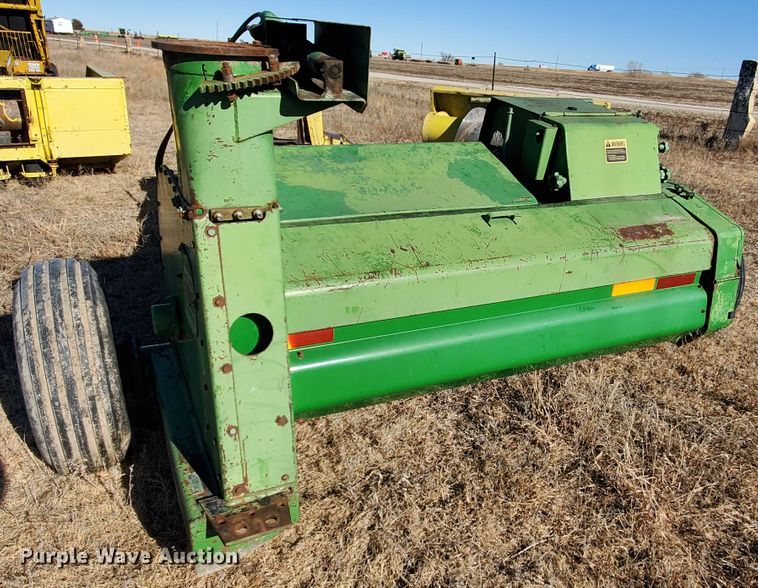image for item HW9589 John Deere 3940  forage harvester