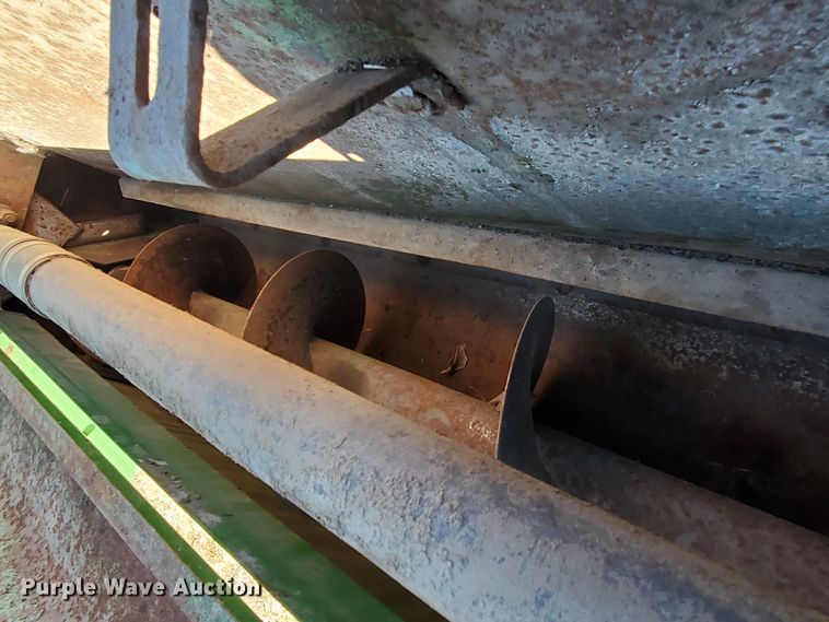 image for item HW9589 John Deere 3940  forage harvester