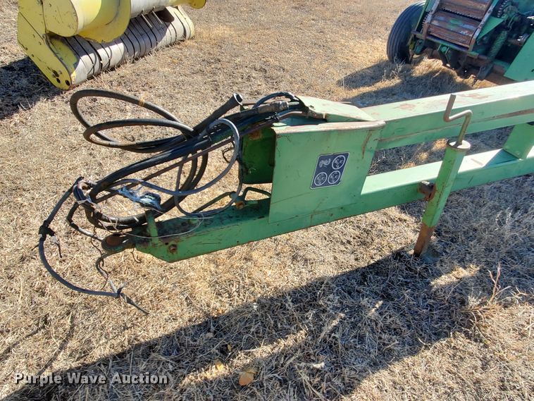 image for item HW9589 John Deere 3940  forage harvester