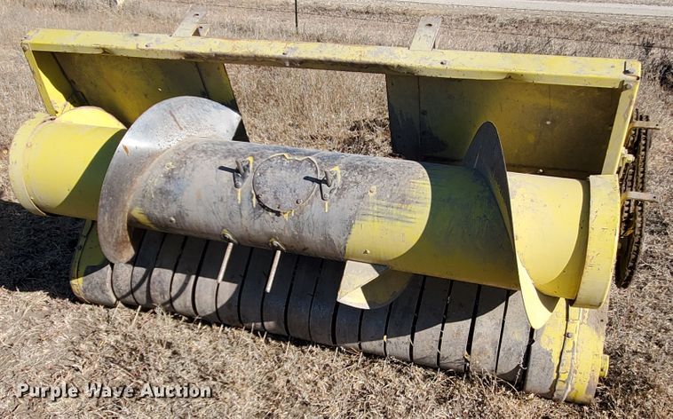 image for item HW9589 John Deere 3940  forage harvester