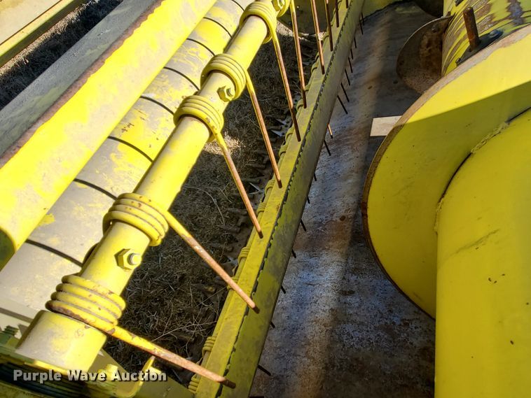 image for item HW9589 John Deere 3940  forage harvester