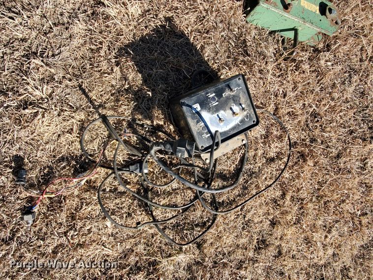 image for item HW9589 John Deere 3940  forage harvester