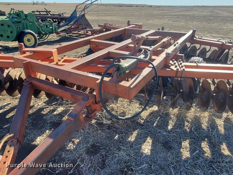 image for item HW9591 Miller  tandem off-set disk