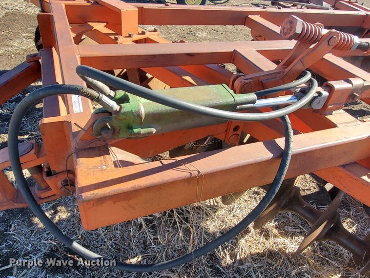 image for item HW9591 Miller  tandem off-set disk