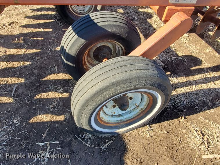 image for item HW9591 Miller  tandem off-set disk