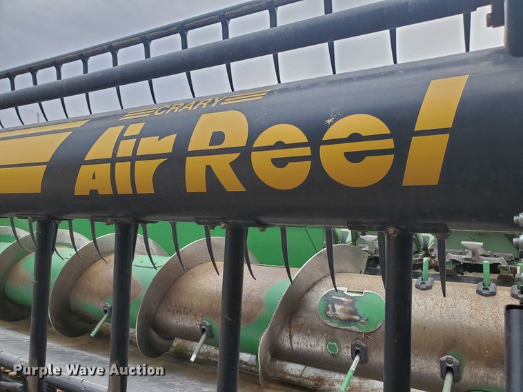 image for item HW9608 2011 John Deere 630F  Hydraflex head