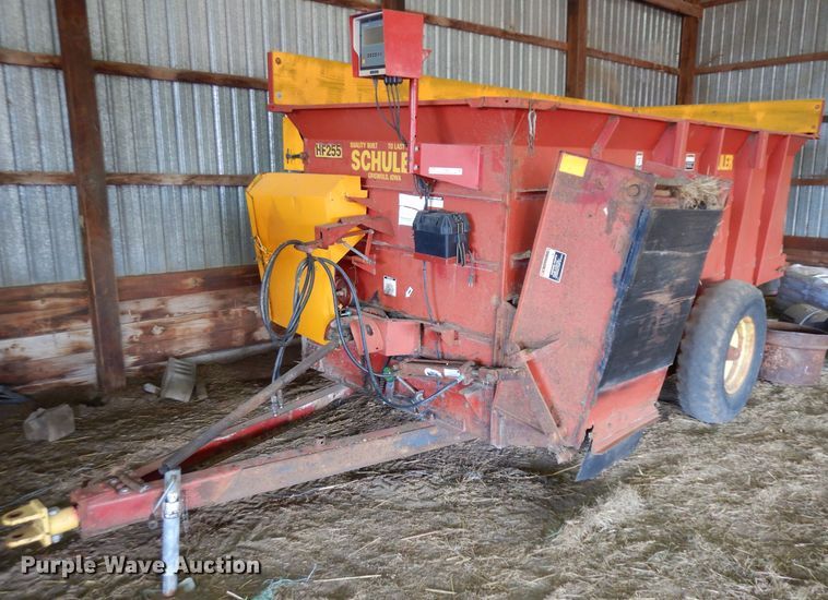 image for item IG9021 Schuler HF255 bale processor