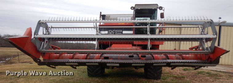 image for item IG9132 1985 Massey-Ferguson 850  RWA combine