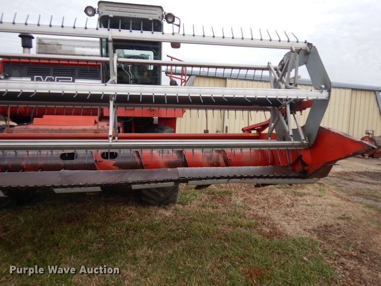 image for item IG9132 1985 Massey-Ferguson 850  RWA combine