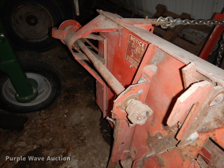 image for item IG9134 Windrow pickup attachment